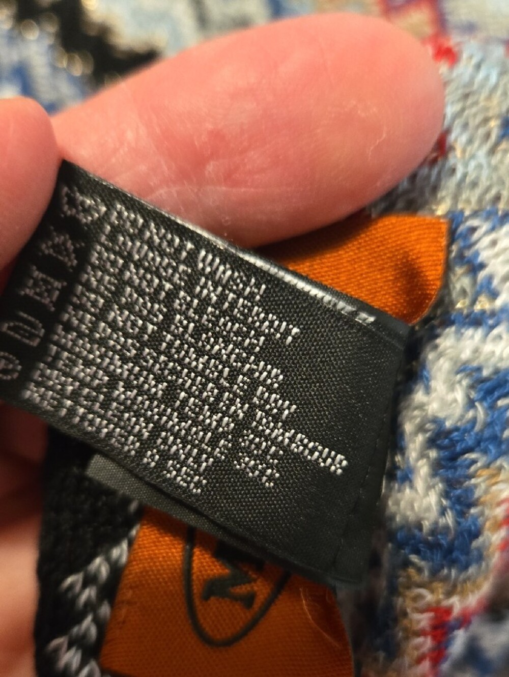 Missoni Multicolor Zigzag Knit CottonScarf with Fringe - Red, Blue, Black, White - Picture 4 of 11